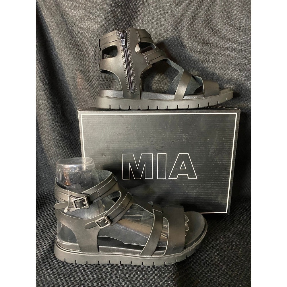 MIA Kayde Black Gladiator Strappy Platform Sandals Size 8 NEW